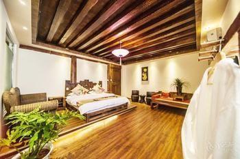 Nobles Living Castle Hotel Lijiang  Esterno foto