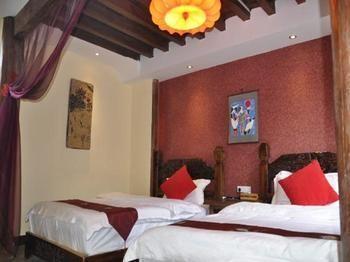 Nobles Living Castle Hotel Lijiang  Esterno foto